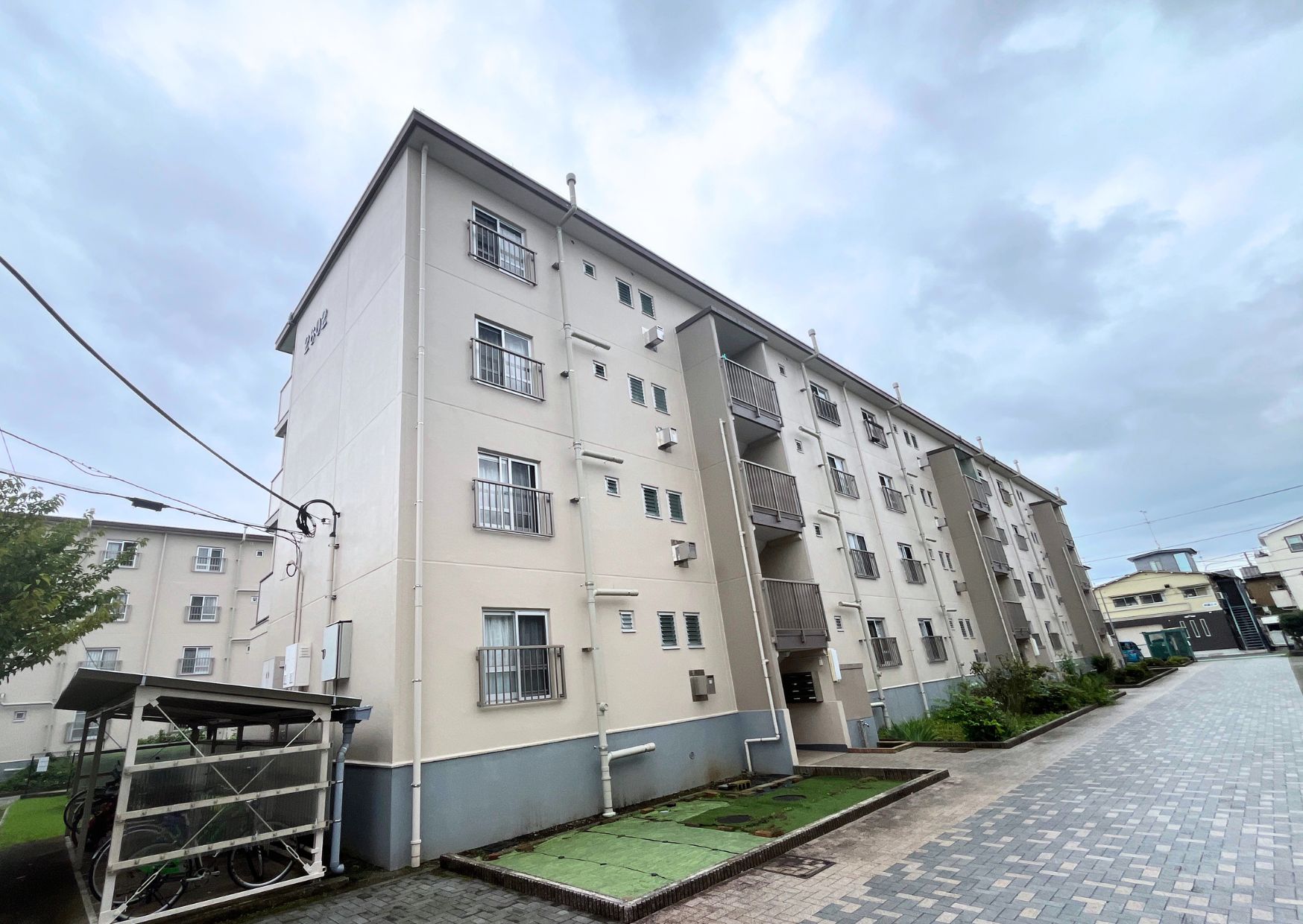 相武台団地2802号棟28号室